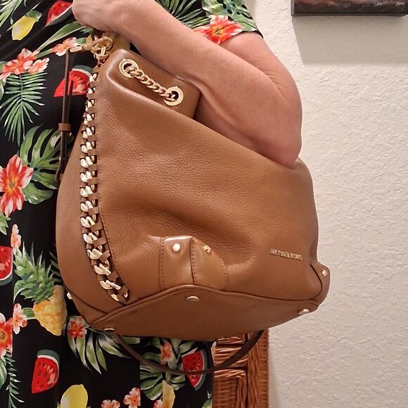 Michael Kors Large Alanis Soft Pebbled Leather Shoulder Bag - Picture 16 of 16